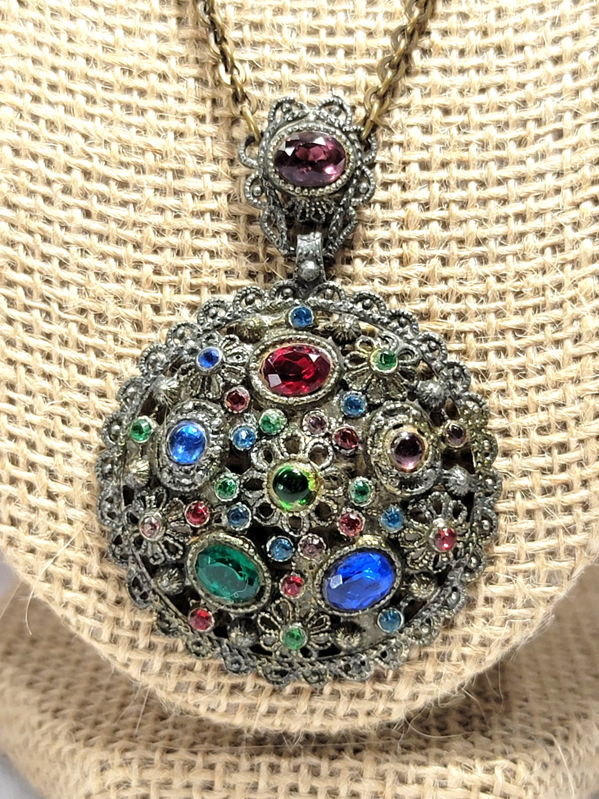 Vintage New England Glass Works Rhinestone Medallion Necklace 18″
