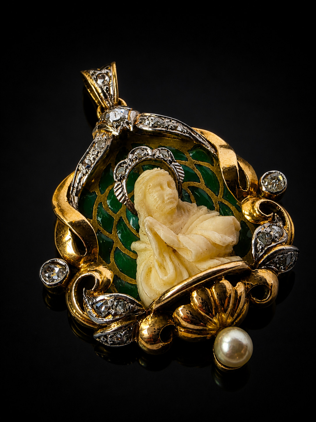 Antique Virgin Mary Pendant 18K Gold Diamond Enamel Art Nouveau Catholic Medal