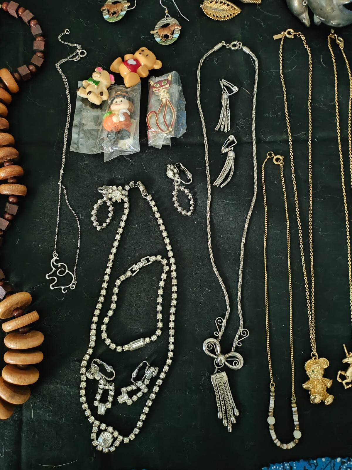Vintage Costume Jewelry Lot
