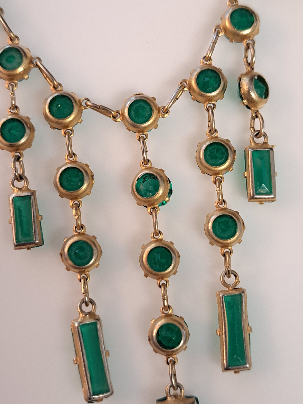 Vintage Art Deco Revival Green Glass Festoon Bib Necklace Gold Tone Fringe Drops