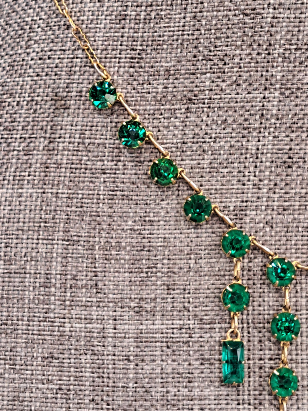 Vintage Art Deco Revival Green Glass Festoon Bib Necklace Gold Tone Fringe Drops