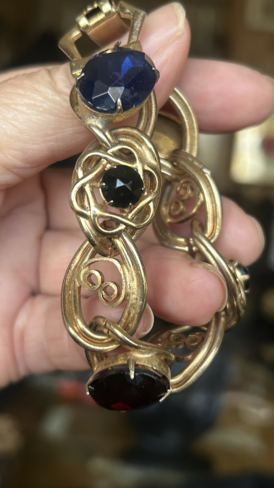 Vintage Victorian Revival Filigree Bracelet Intaglio Glass Stones Gold Tone