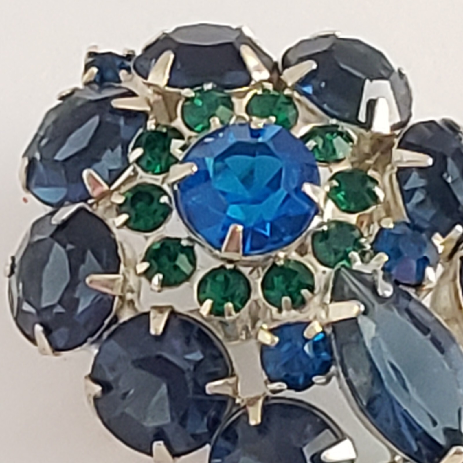 Womans Vintage Jewel Pin Brooch Blue Green Violet Rhinestone