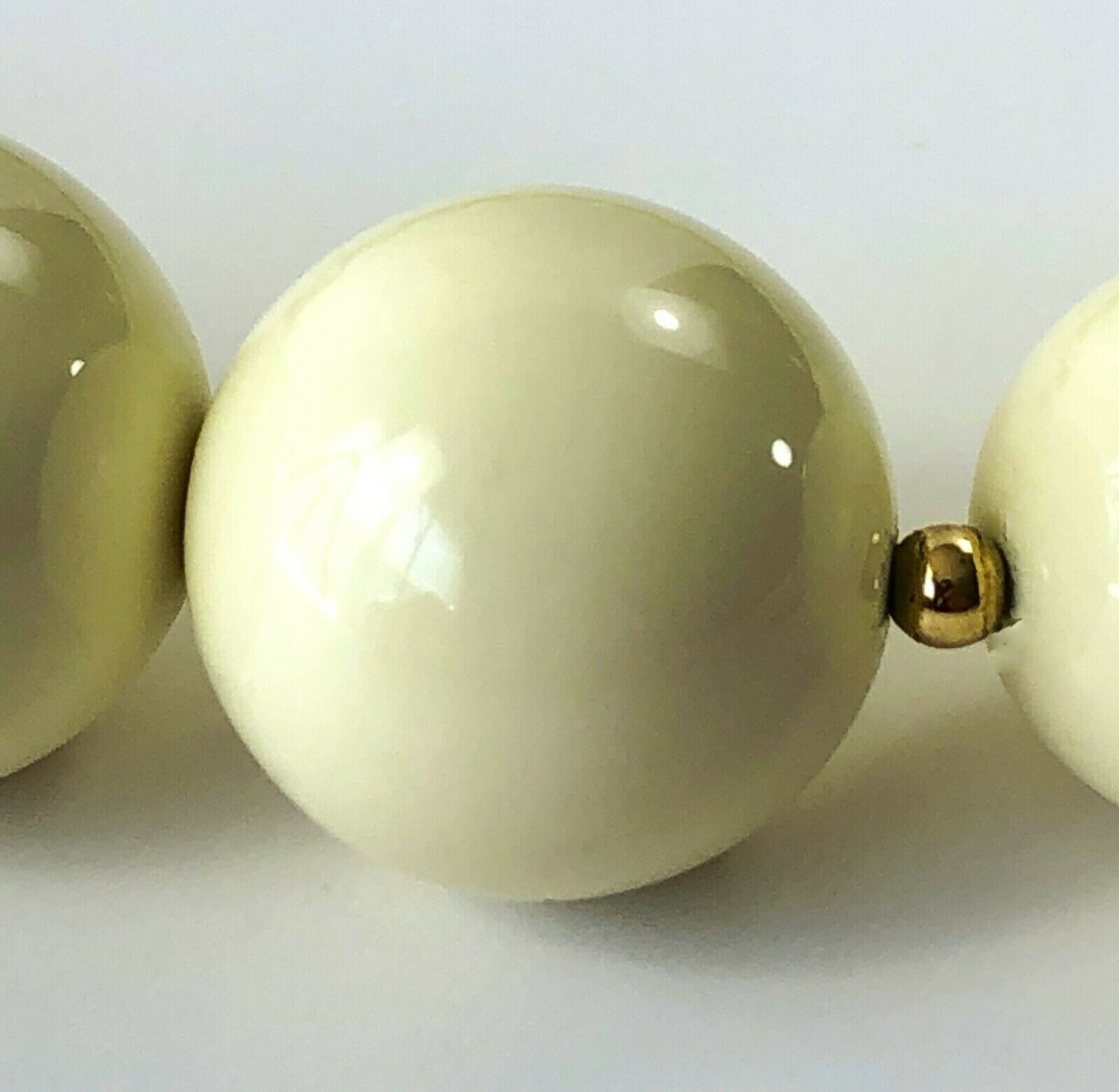 Vintage Monet Signed Graduated Bead Necklace Cream Gold Tone Sister Clasp 31″