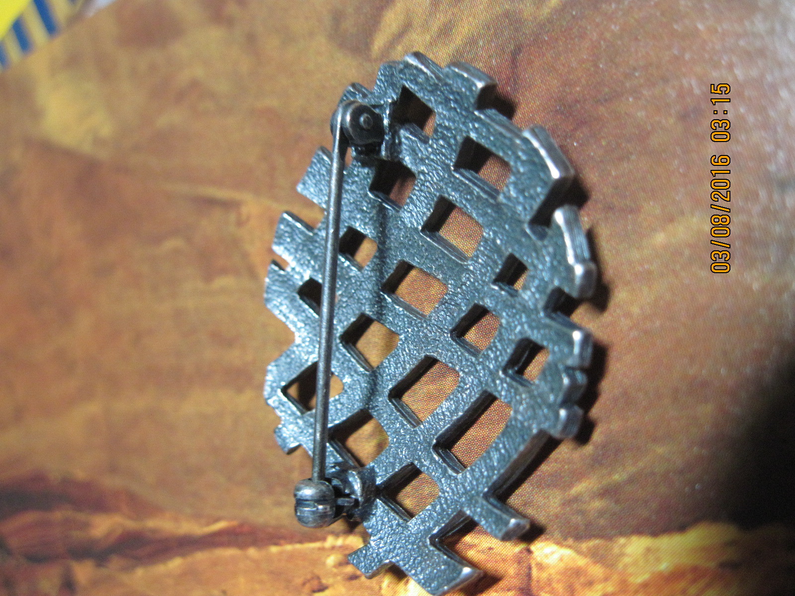 VINTAGE SILVER-WHITE METAL-PEWTER ART DECO ‘WOVEN’ OPEN WORK PIN/BROOCH…#9003