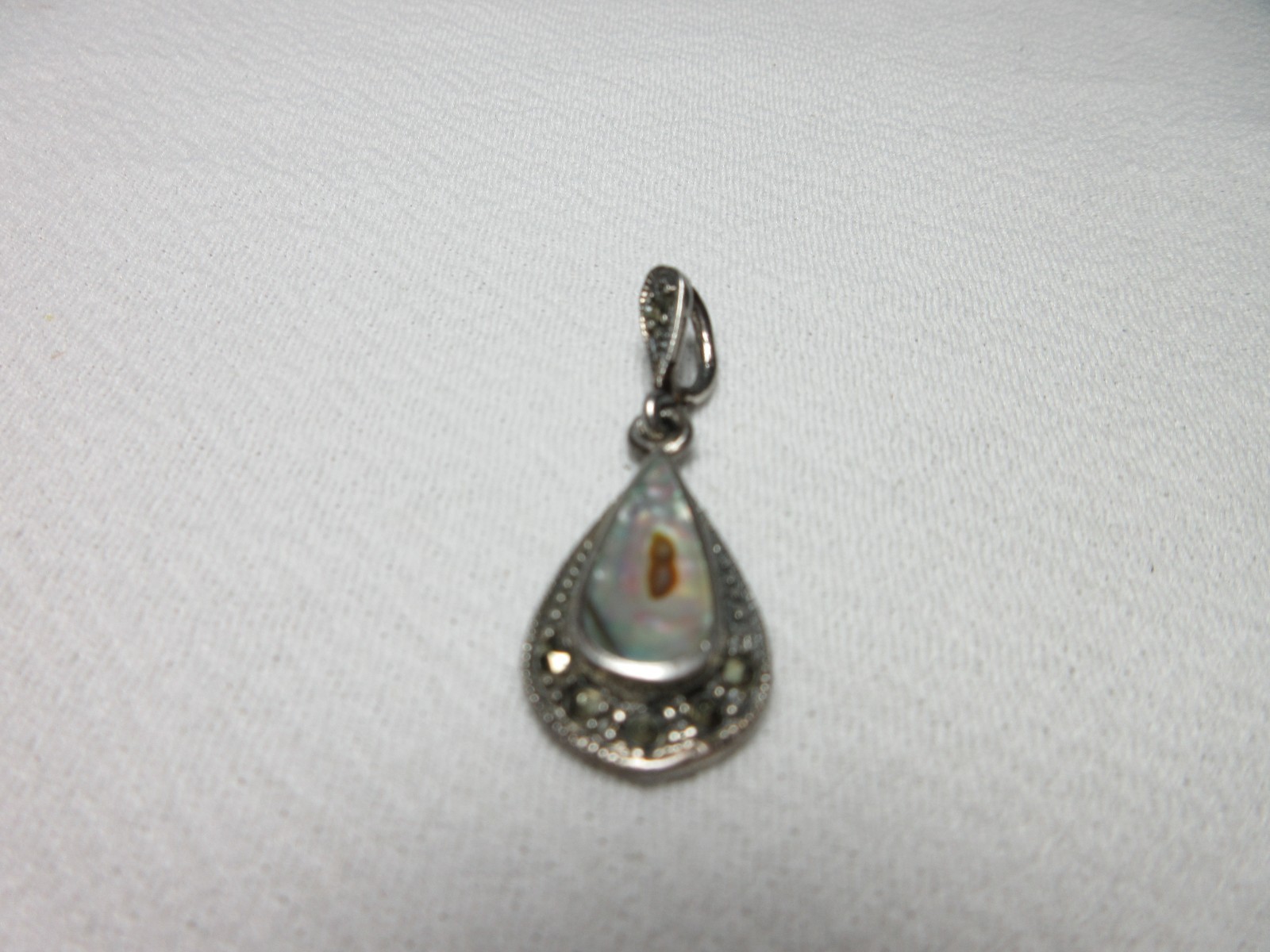 VINTAGE STERLING SILVER ABALONE SHELL NECKLACE PENDANT WITH MARCASITES CW #80