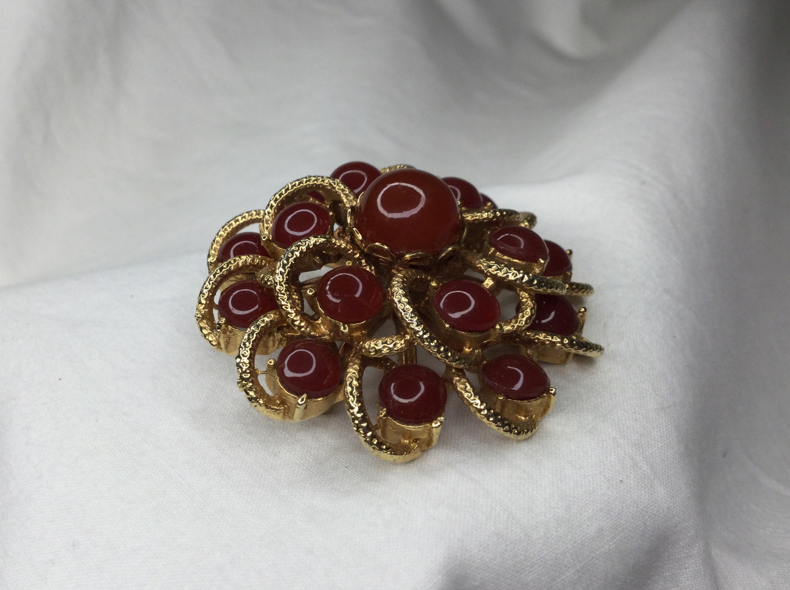 Vintage Sunburst Flower Swirl Brooch Pin Carnelian Goldtone 2” Multi Stone Retro
