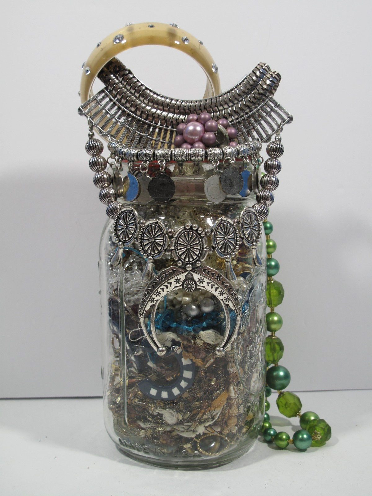 1.75 lbs Mystery Jewelry Lot VTG to Now All Wearable Necklaces~JAR NOT INCLUDED