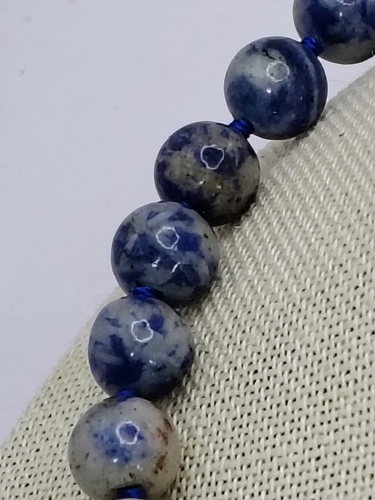 N605 Vintage Sodalite Blue White Gemstone Bead Necklace Hand Knotted 17” 8mm