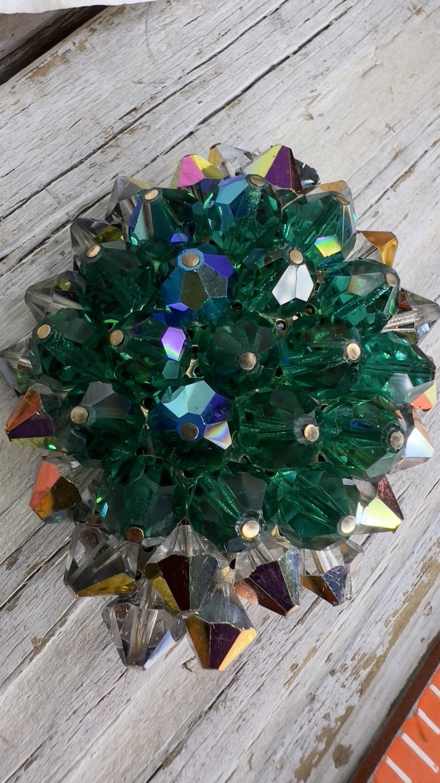 VINTAGE RAINBOW AURORA BOREALIS GLASS PIN BROOCH GREEN BLUE CLUSTER AB MCM 💚