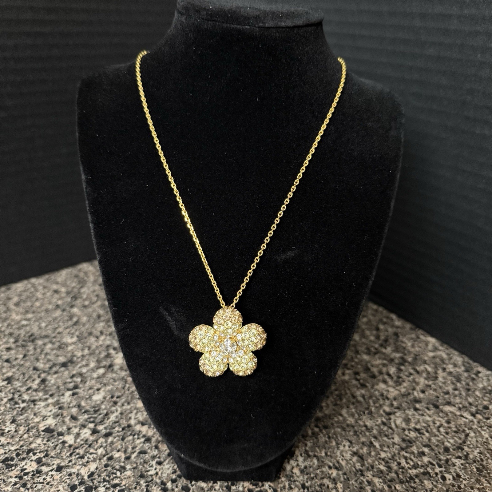 Nolan Miller Pendant Necklace Gold Tone Crystal Flower Brooch 15-17” Chain