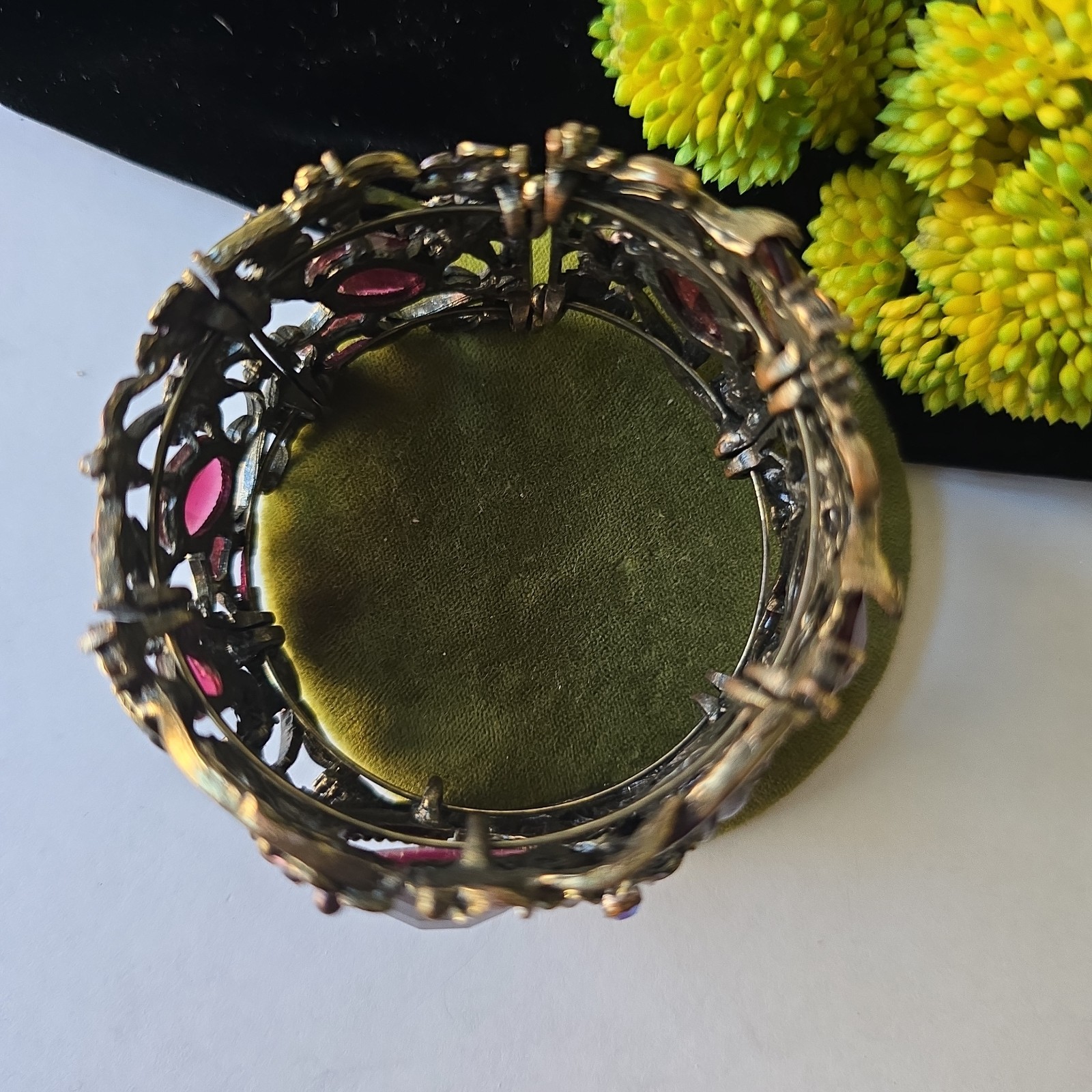 Vintage Bronze Tone Acrylic Glass Rhinestones Floral Open Work Cuff Bracelet OS