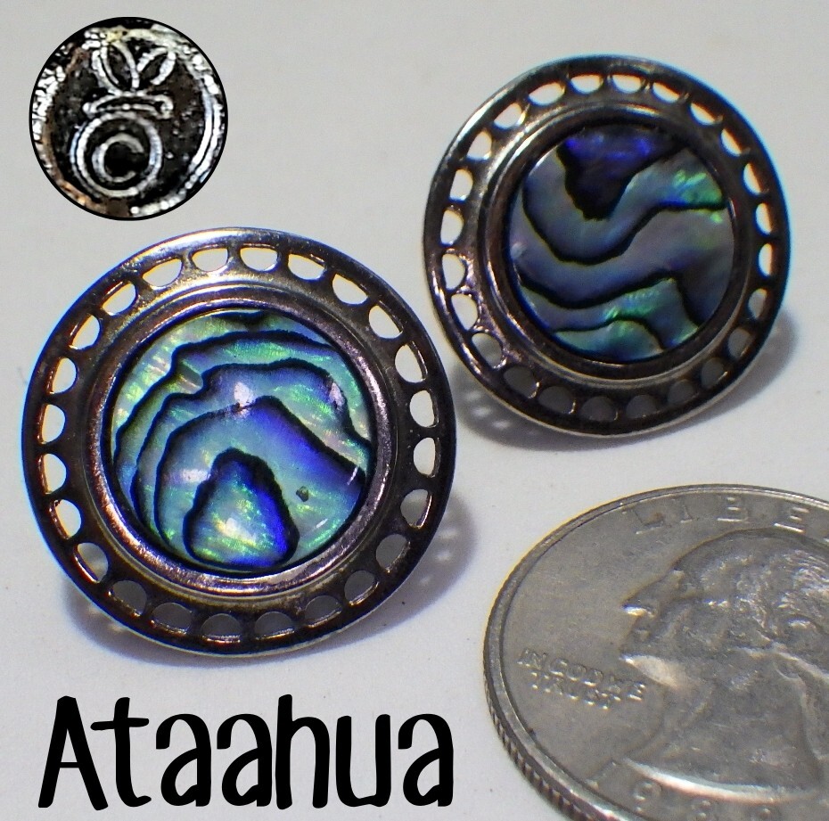 Vtg Signed BEATSON Bee/ATAAHUA New Zealand Paua Abalone Disk ST Clip Earrings
