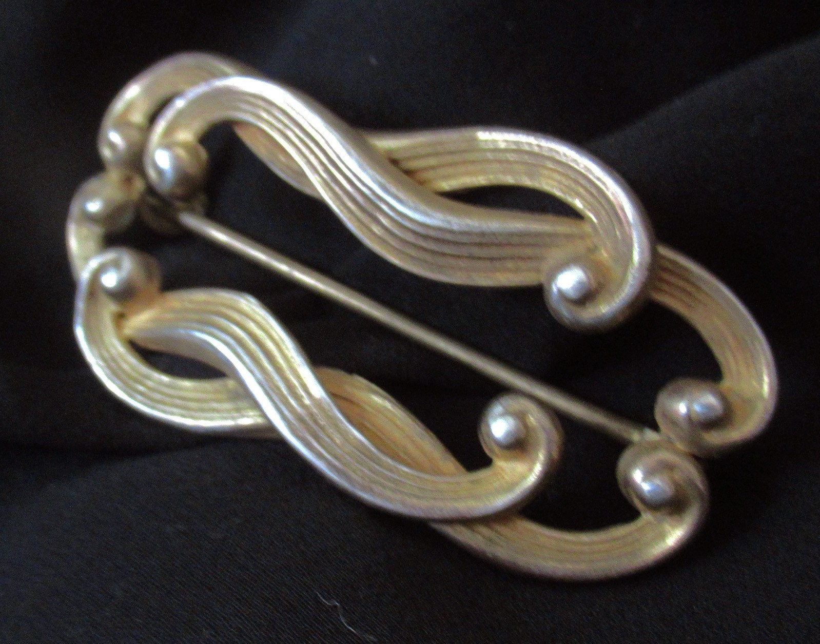 ANTIQUE WILLIAM KERR STERLING BROOCH w GOLD WASH, 2 1/2 INCHES