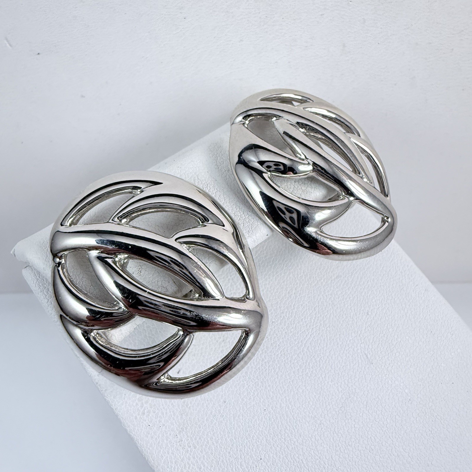Vintage NAPIER Signed Silver Tone Adjustable Clip on Earrings
