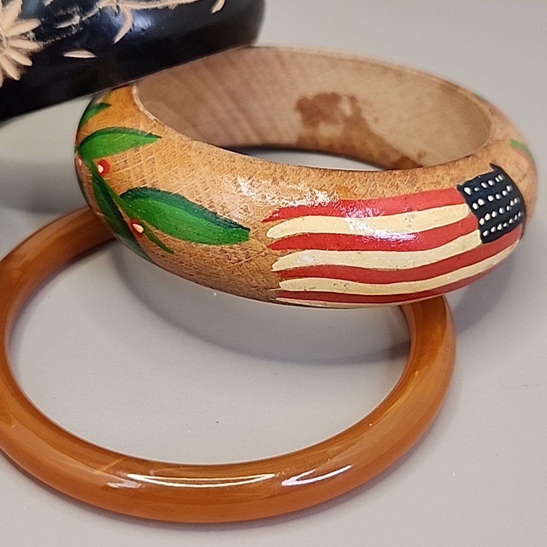 Vintage Bangle Bracelet Lot of 4 Wood Carved Hand Painted Earth Tones Wired