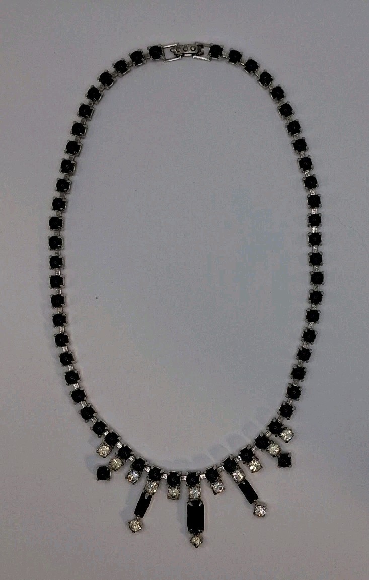 Vintage Black & Clear Rhinestone Tapered Bib Silver Tone Choker – Glam Prom