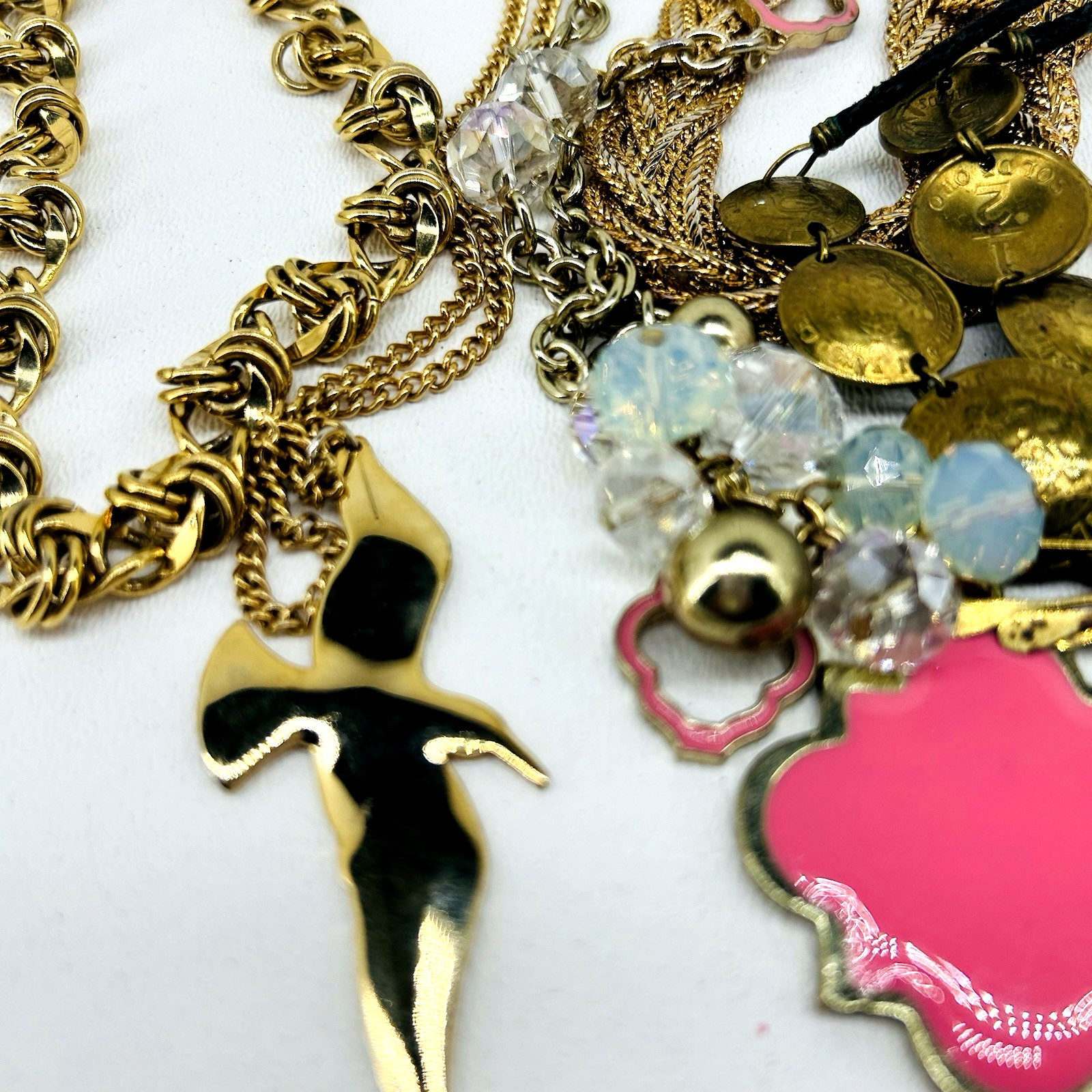 Vintage to Now Lot of 7 Gold Tone Necklaces Different Styles Designs Shapes