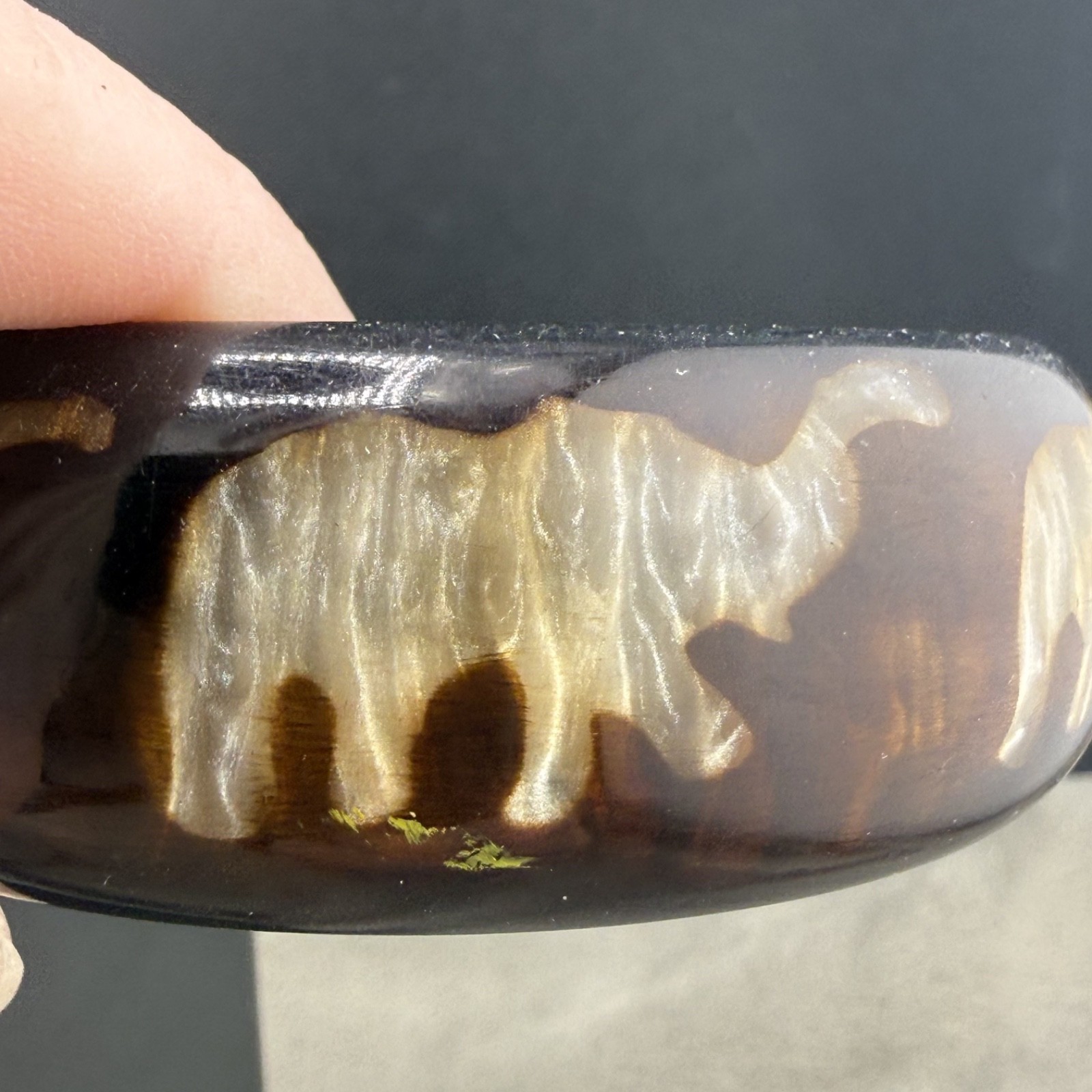 Vintage Bangle Bracelet Elephant Acrylic Jungle Safari 8.5”