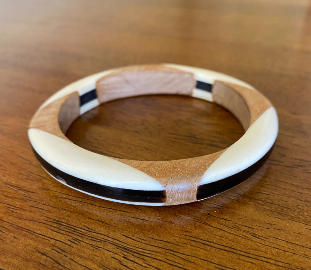 Lucite & Wood Bangle Bracelet Black White Brown