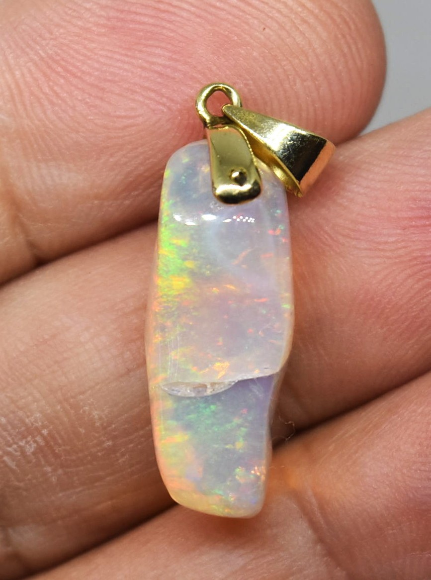 14K Yellow Gold and Natural Opal Pendant