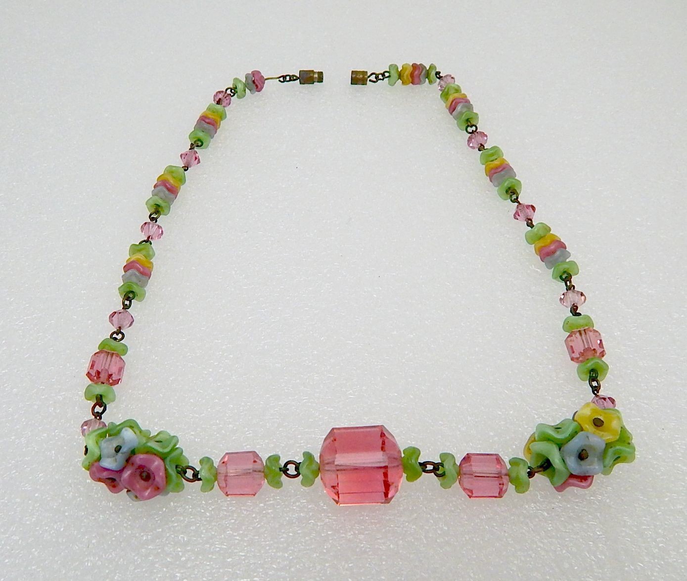Vintage Czech Glass Flower and Bead Necklace Free Ship