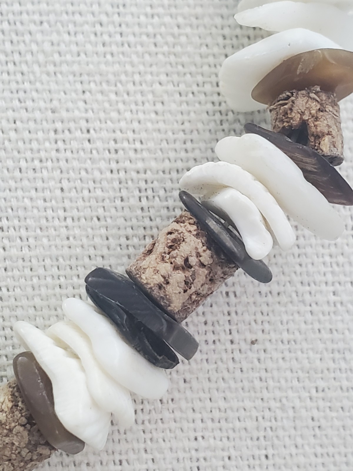 Vintage 1970s Mixed White Puka Shell & Natural Brown Sponge Coral Choker…