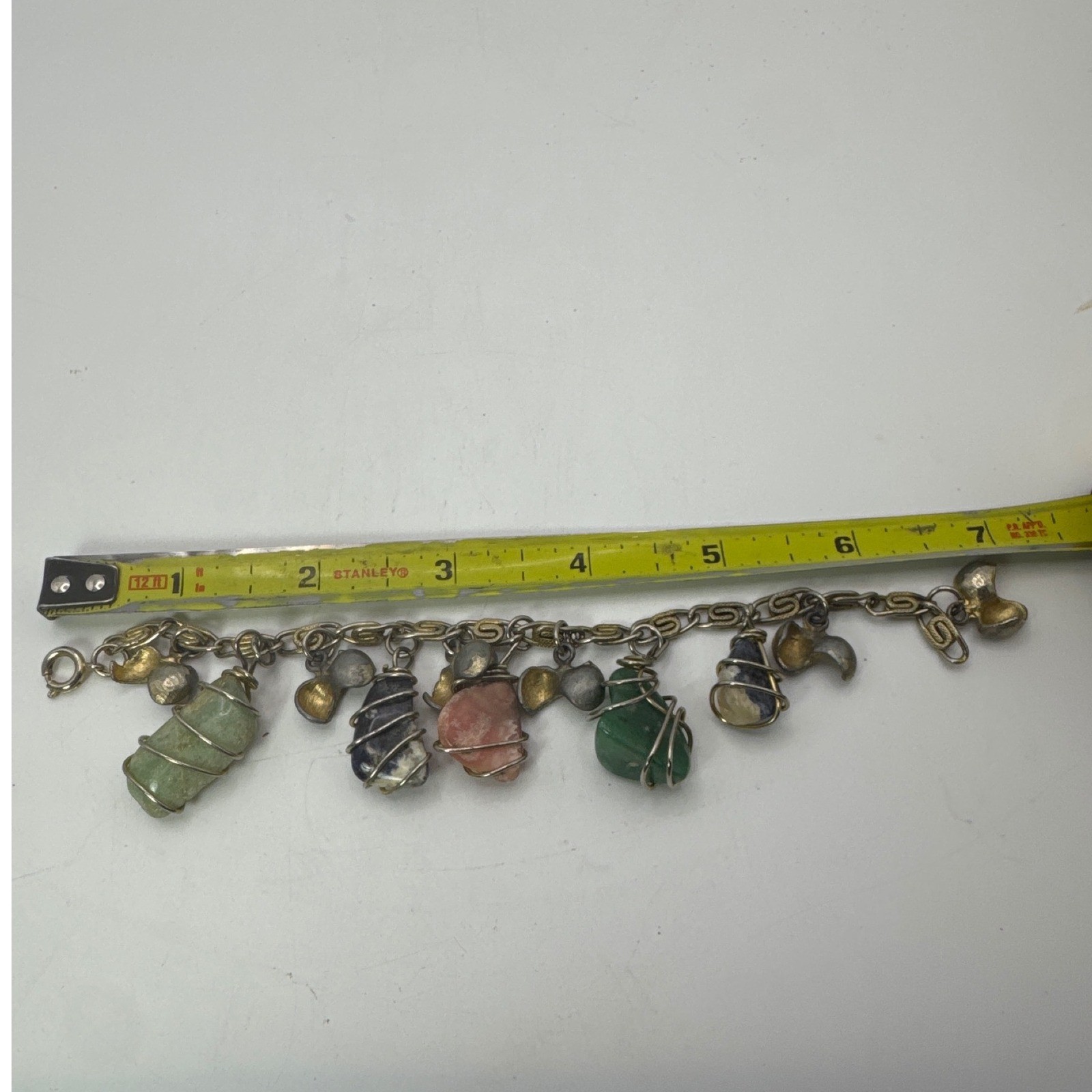 Vintage Wire Wrapped Raw Gemstone Nugget Charm Bracelet Mixed Metal Boho 7.5″