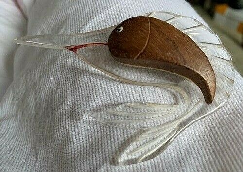 VINTAGE 1950’S LUCITE AND WOOD SWORDFISH BROOCH
