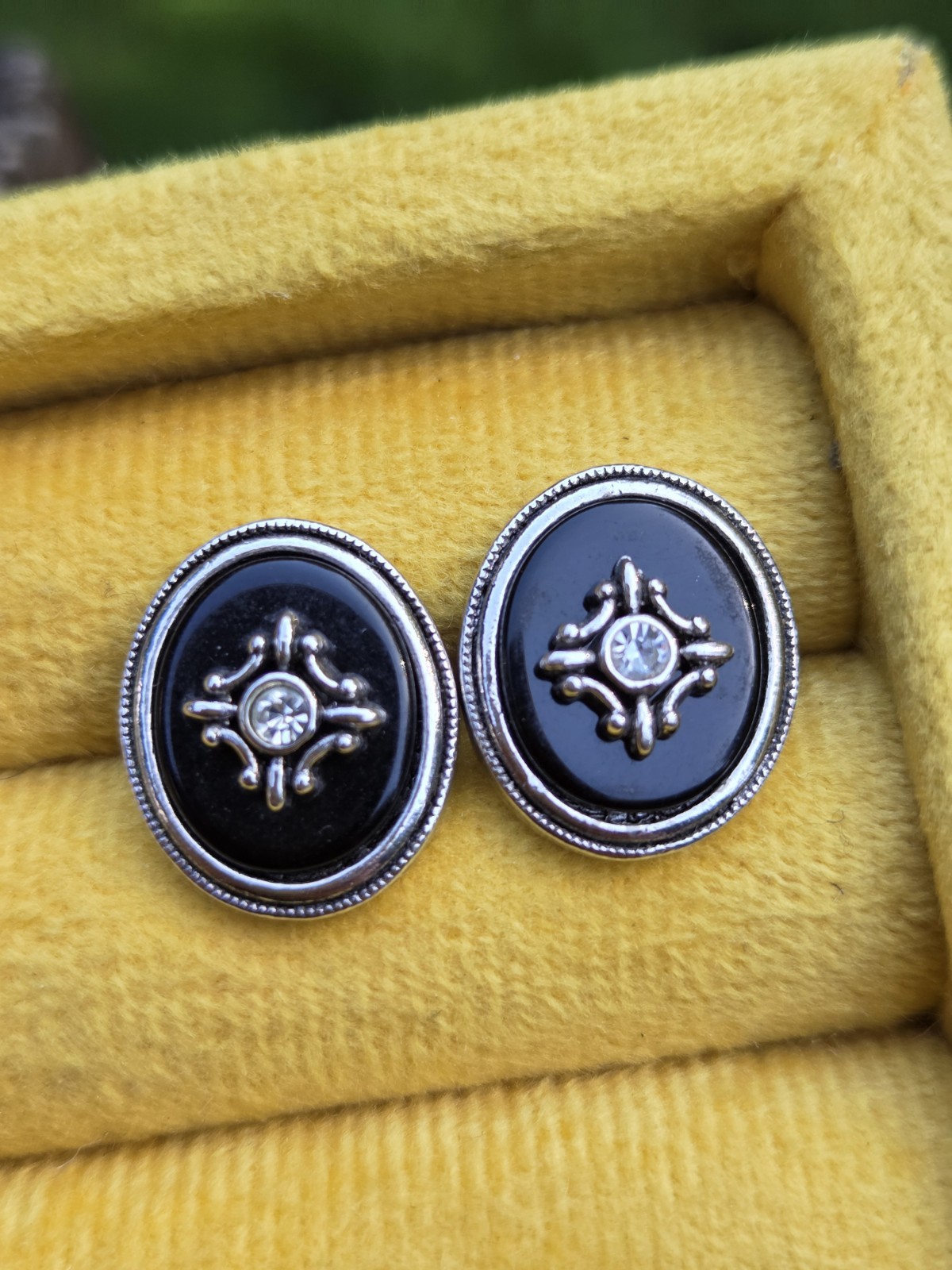 Vintage Avon Chesterfield Collection Convertible Pierced Earrings 1980