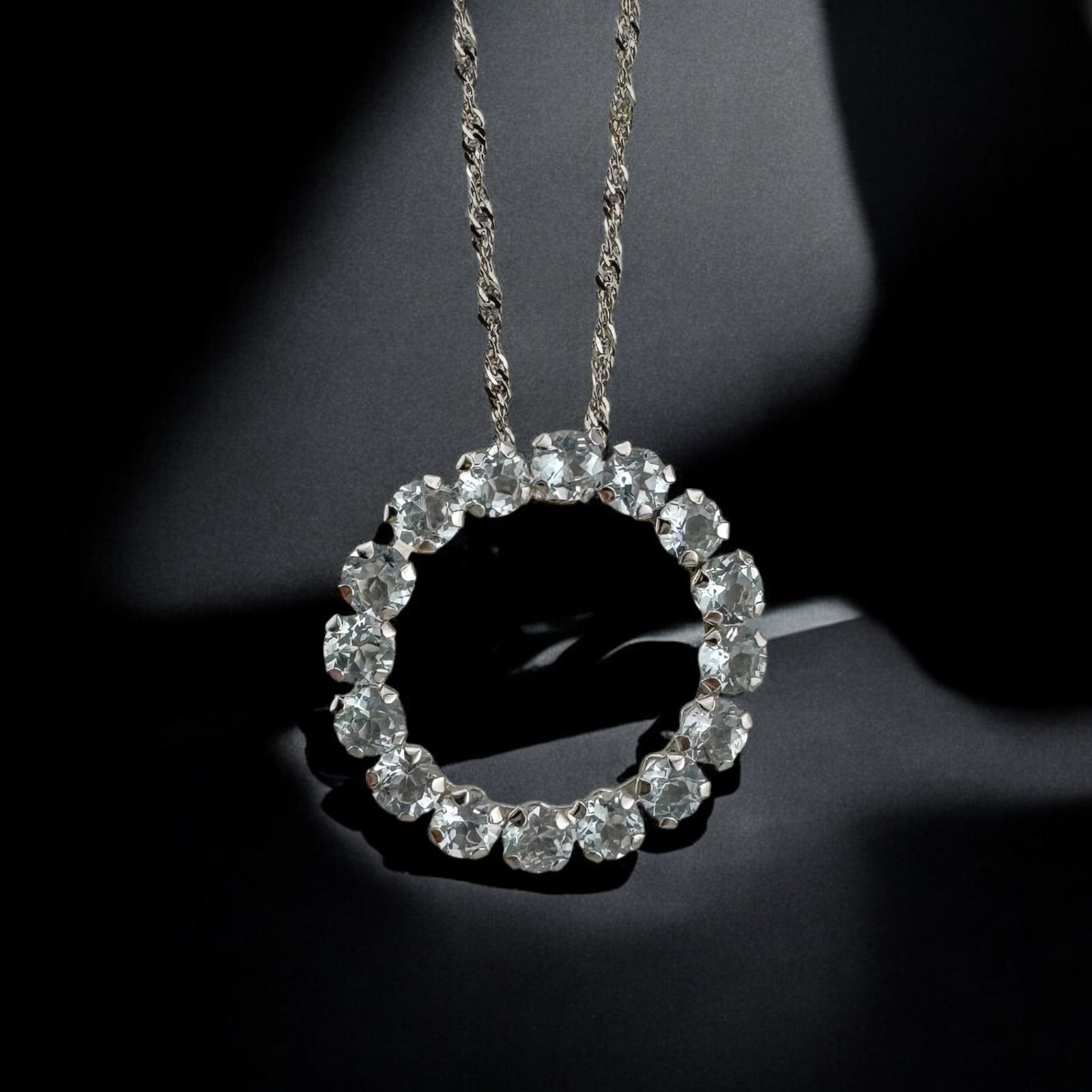 Vintage Estate 10 Karat White Gold Light Blue Topaz Circle Pendant 1.60 ctw.