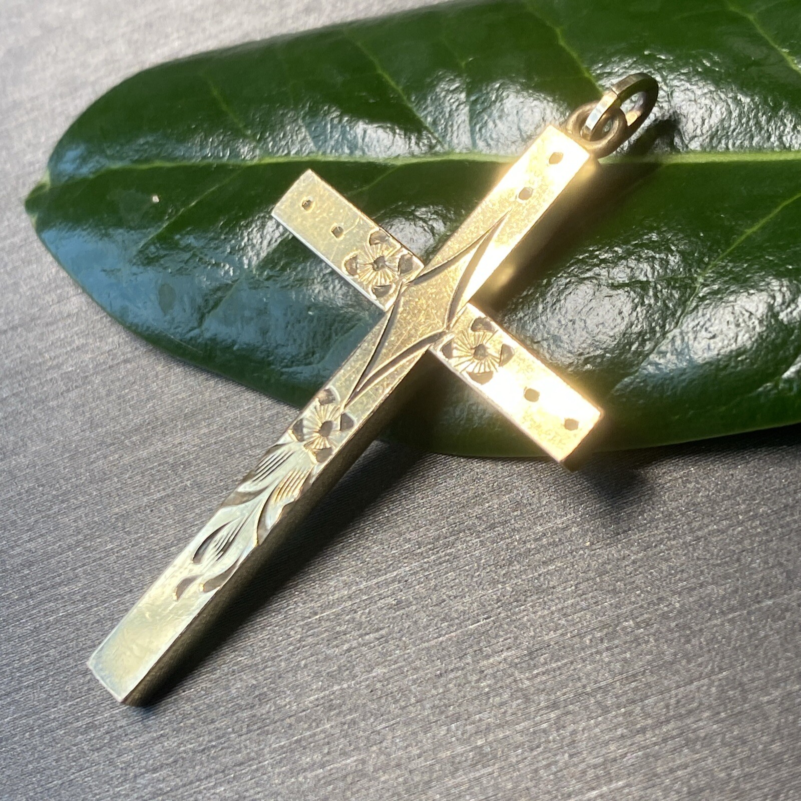 Vintage Cross Pendant Pre-owned Estate Jewelry 12K Gold Filled Antique Unmarked