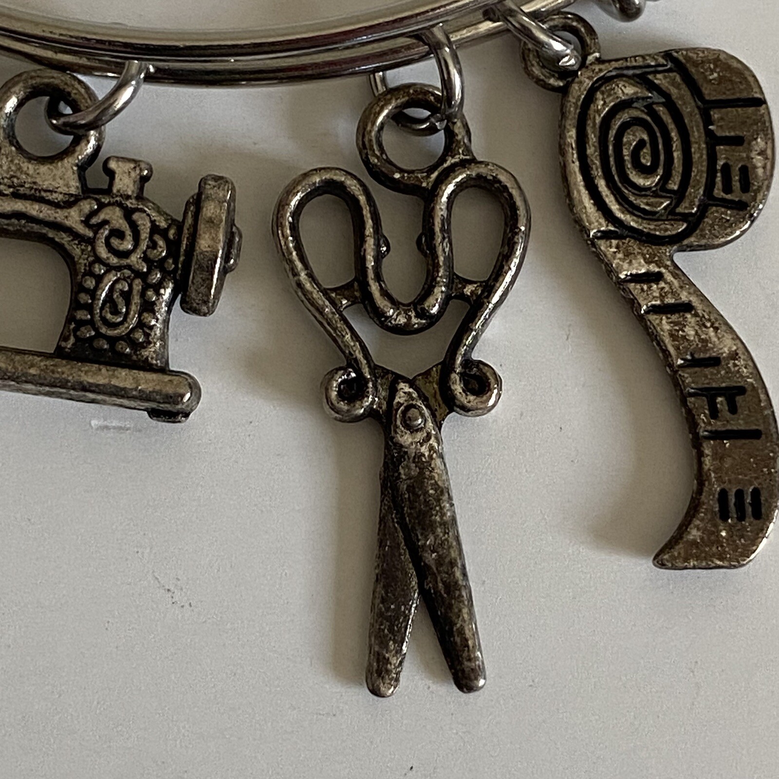 Sewing Charms Bracelet Sewing Matching Scissors Measuring Tape Silver Tone EUC