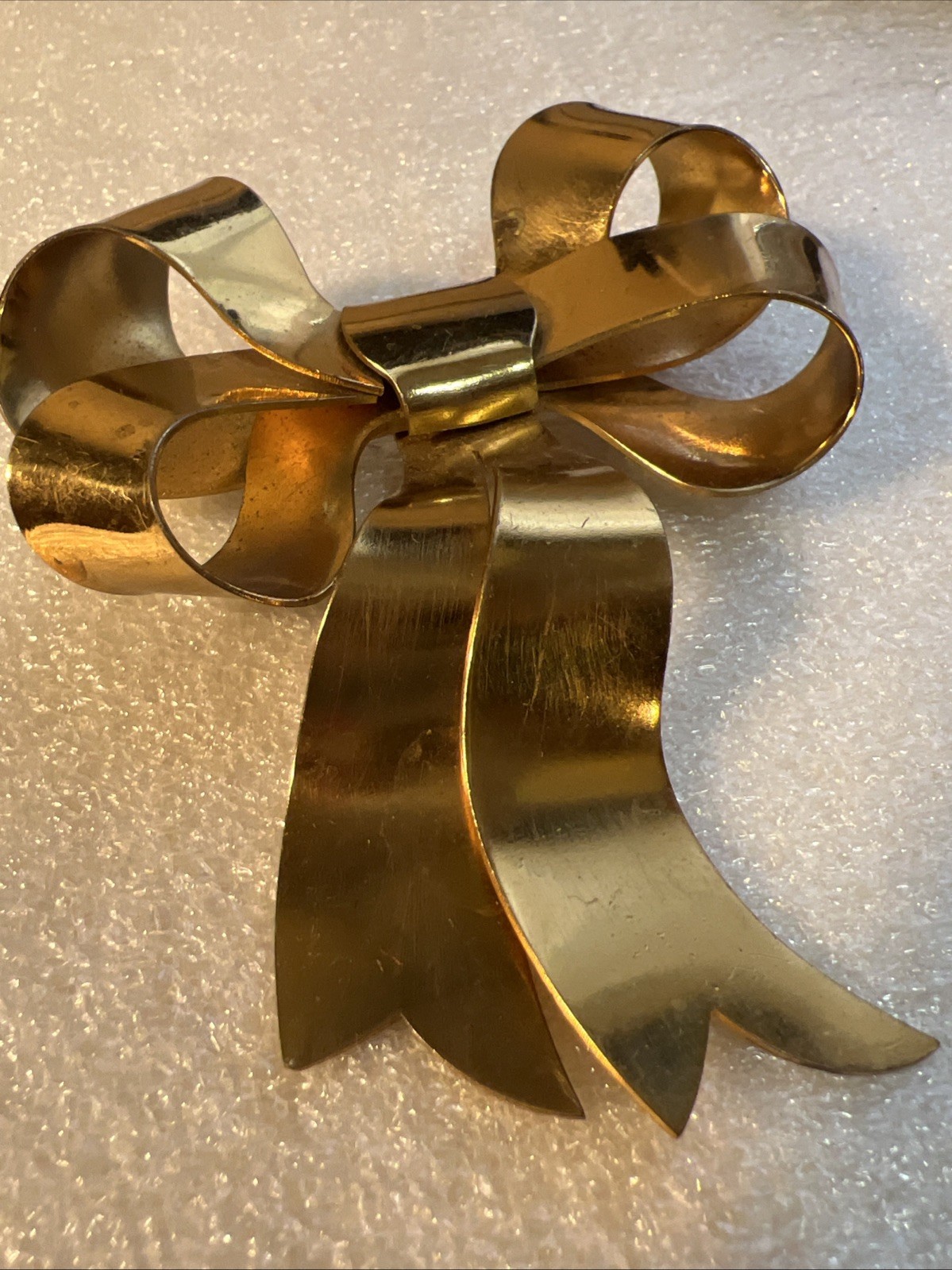 Vintage Gold Tone Extra Large Ribbon Bow Brooch