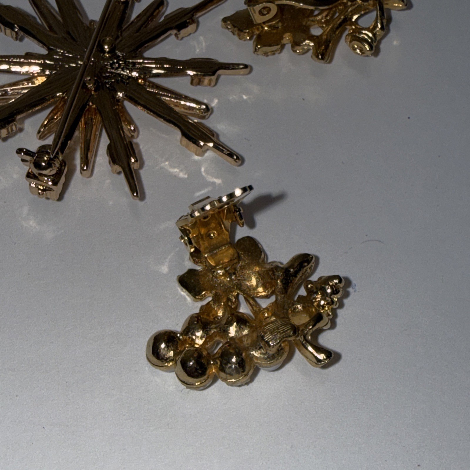 Vintage Gold Tone Clip Earrings Pearl Grape Clusters & Golden Starburst Brooch