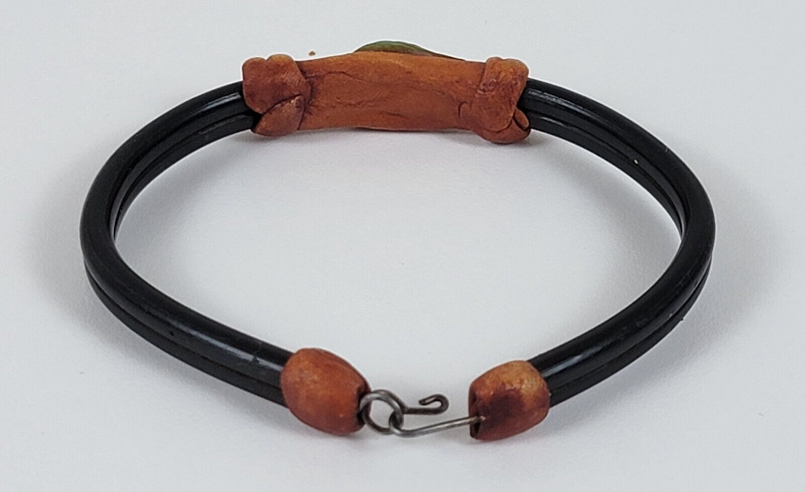 Vintage 70’s Southweat Ceramic And Leather Cuff Bracelet Hook Clasp 7.25 In