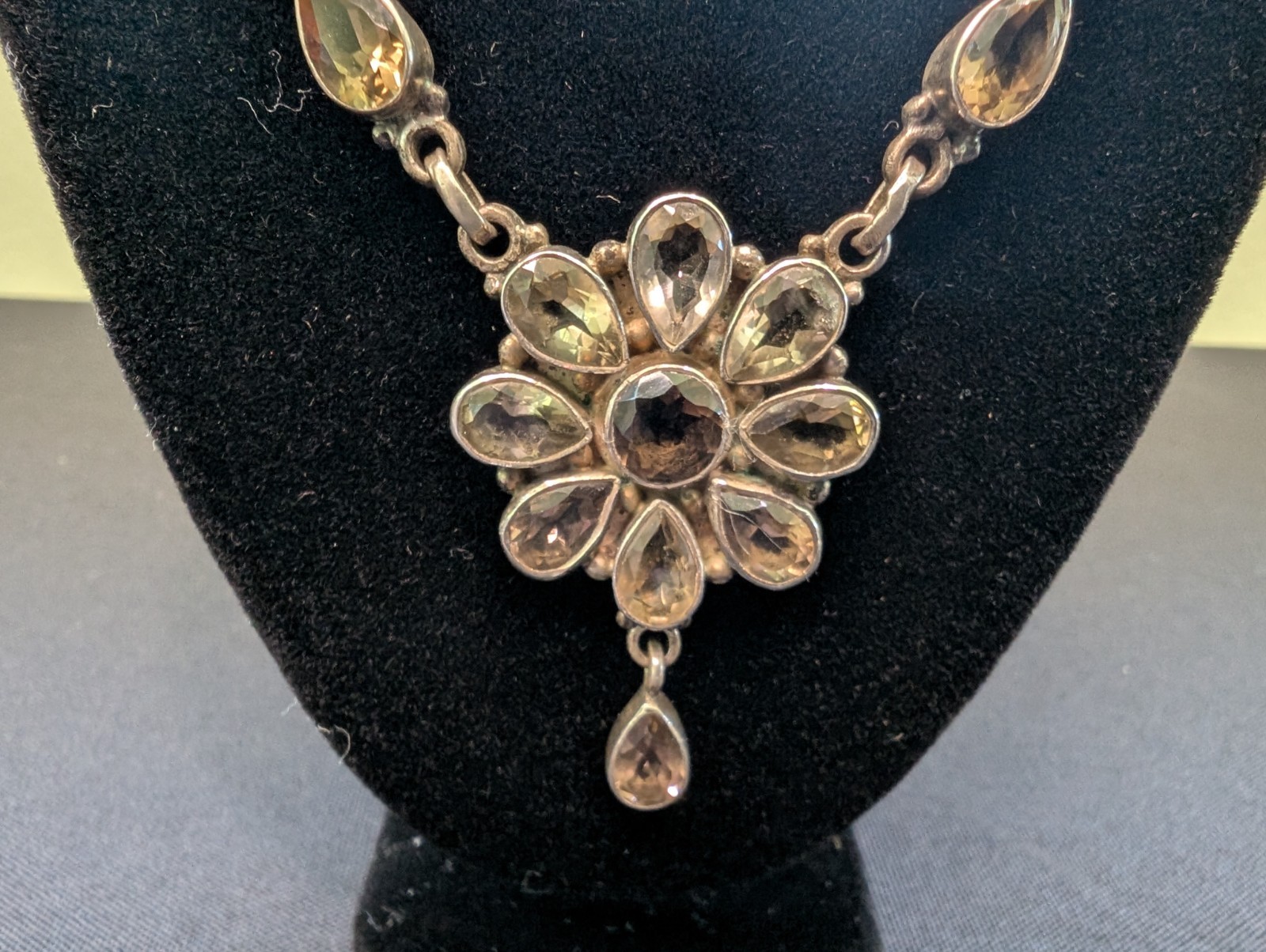 Vintage Sterling Silver Floral Cluster Gemstone Tear Drop Necklace 925