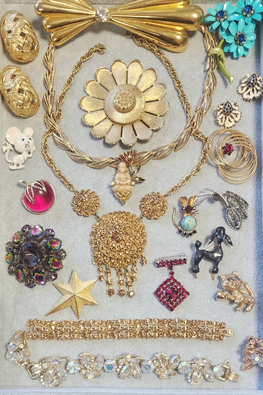 VtgJewelry Lot 21pc Juliana Jomaz Gianni De Liguoro Les Bernard Austria C857