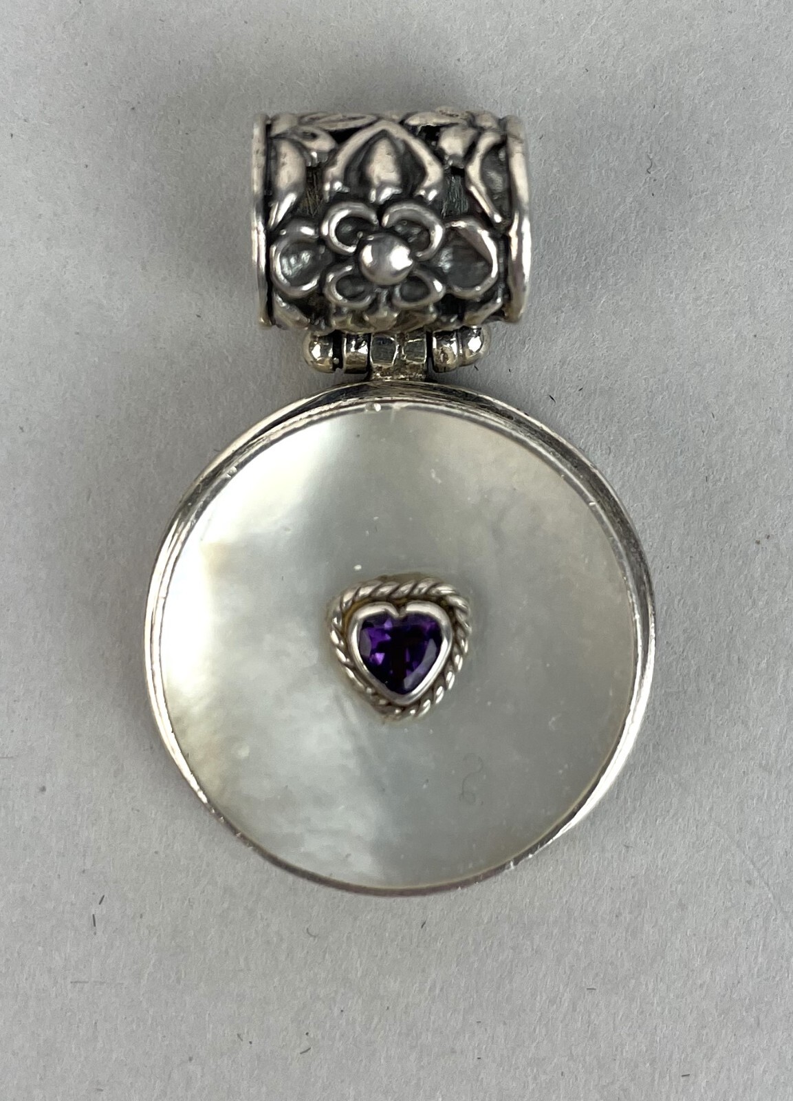 925 Sterling Silver Mother-of-Pearl & Red Garnet heart Gem Pendant enhancer MOP