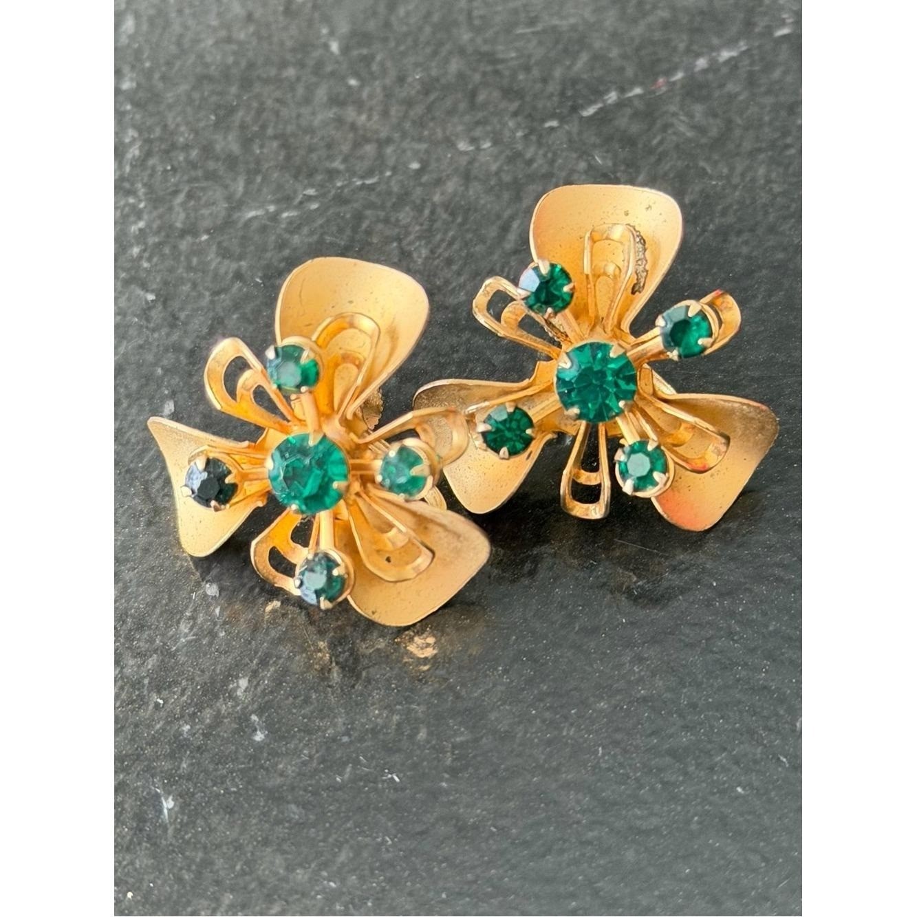 Vintage Floral Spray Bouquet Emerald Green Rhinestone Bouquet Clip On Earrings