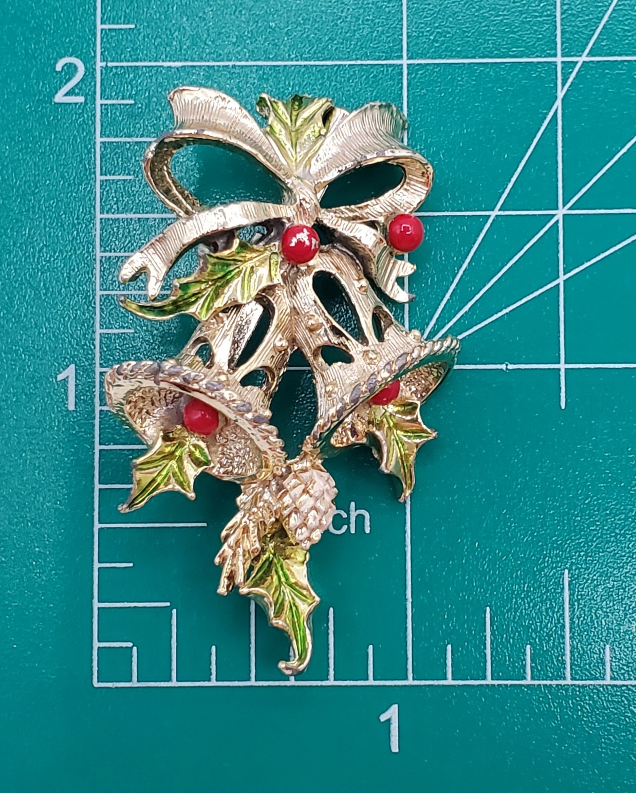 Gerrys Christmas Bells Brooch 2in Gold Tone Enameled Holly Pine Cone VTG Estate