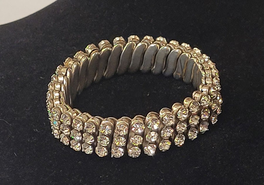 Vintage G & CO Rhinestone Expanding Bracelet Bangle Hong Kong