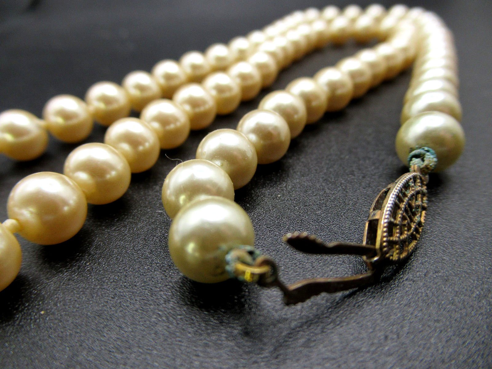 Vintage Japan 24″ Strand Knotted Imitation Pearl Necklace Fish Hook Clasp