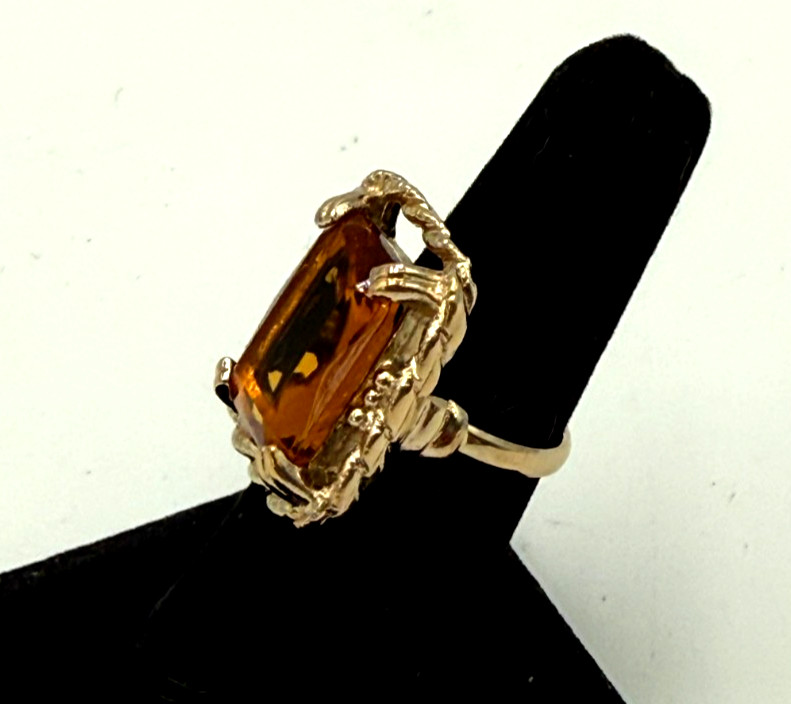 SARAH COVENTRY Ring Wild Honey Cocktail Amber Glass Gold Tone 1970 Size 6