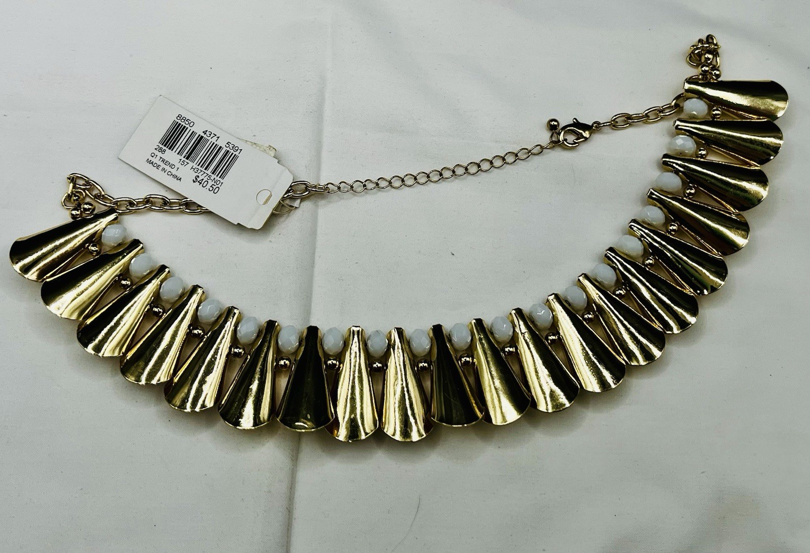 Miriam Haskell Faceted White Beaded Fluted Gold Tone Statement Collar Necklace