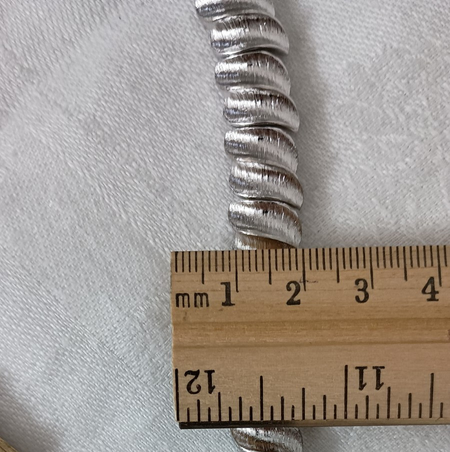 Vintage MONET Silver Tone Textured Articulated Bracelet