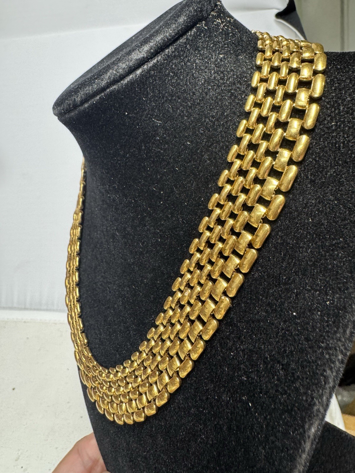 Vintage Napier Thick 80s Gold Tone Panther Link Chain 16” Necklace Choker Collar
