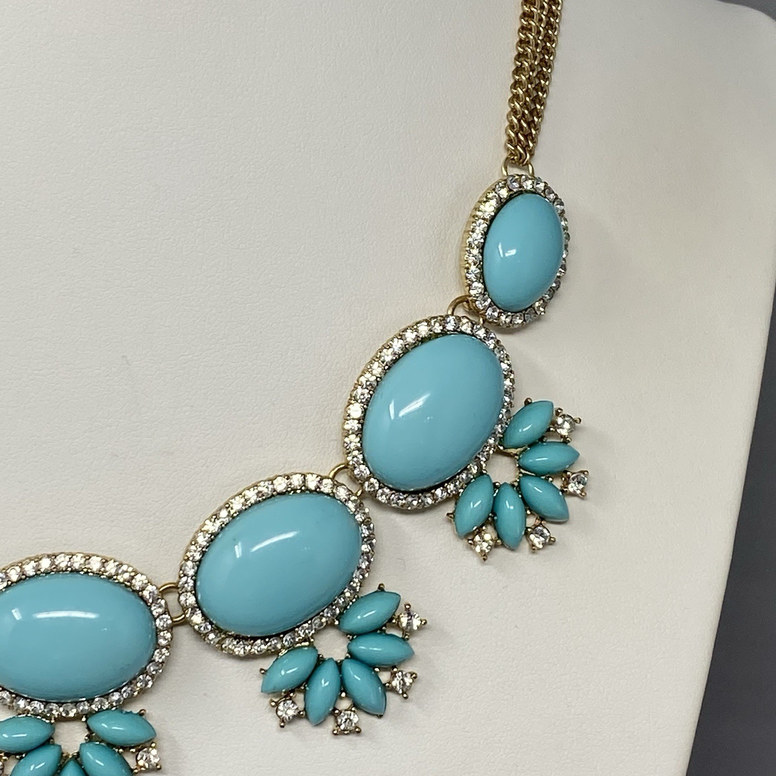 Chunky Statement Necklace Turquoise Cabochons Gold Tone Double Chain Collar 21″