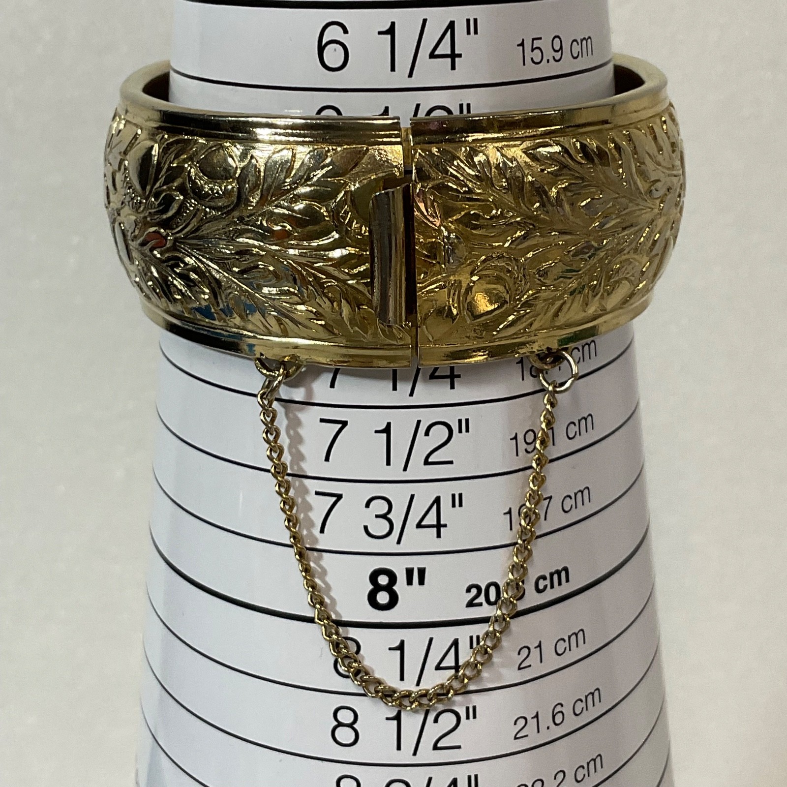 Vintage Coro Gold Tone Hinged Bangle Bracelet 7.25in Floral Engraved SafetyChain