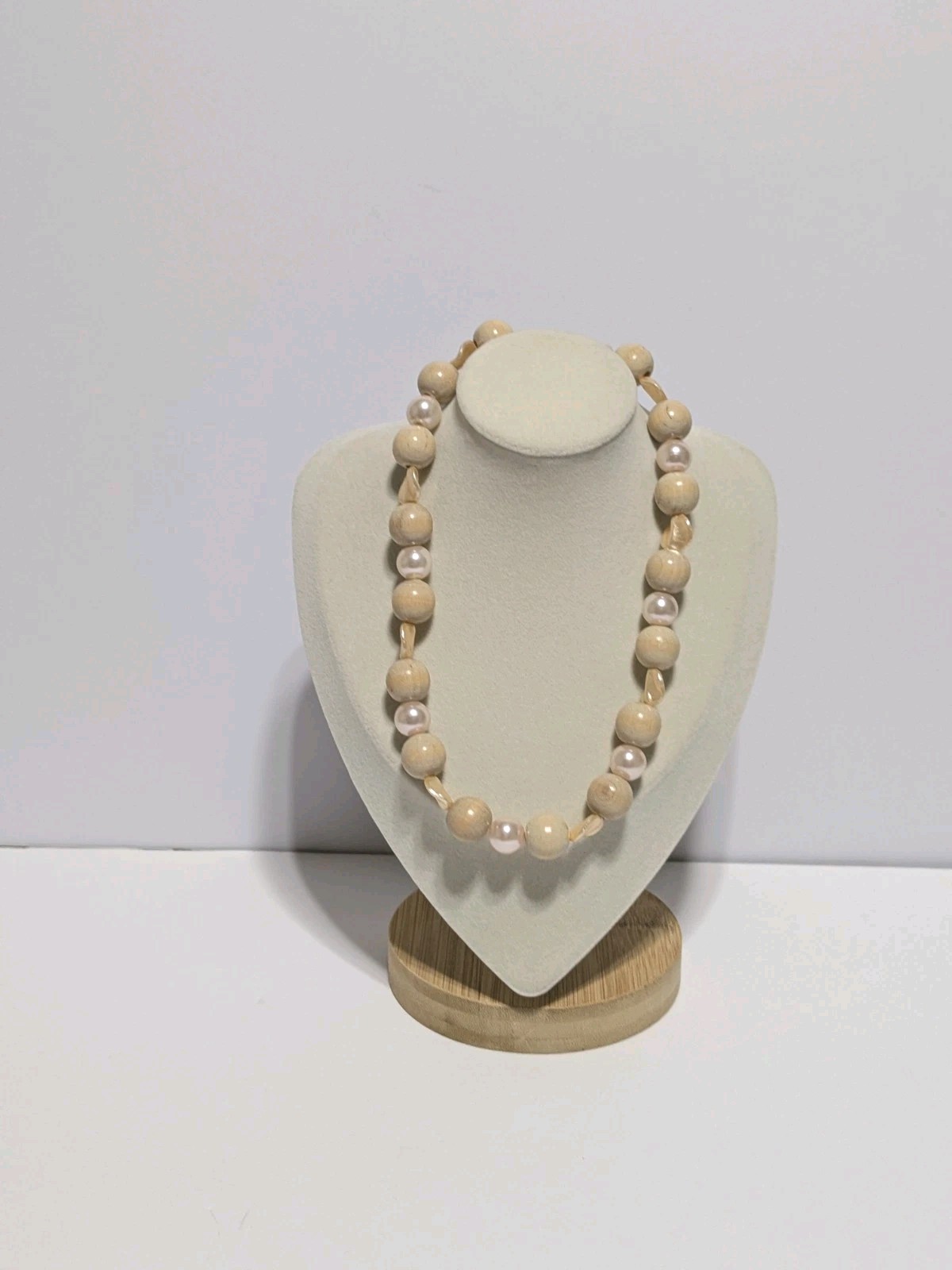 Vintage Wood Bead, Shell & Imitation Pearl Necklace. Light Colors 14″. BOHO